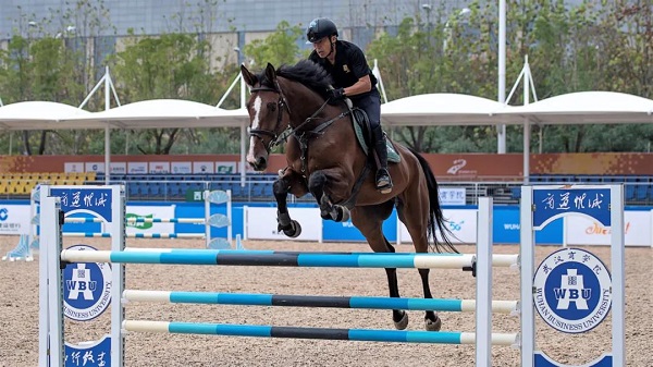 武漢商學(xué)院緊缺技能人才自考本科為高考學(xué)子圓夢